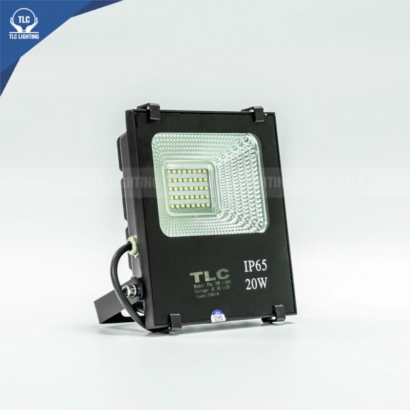 Đèn LED pha công nghệ không vít 30W - TLC-PT-30W